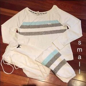 NWT VS PINK SMALL SET